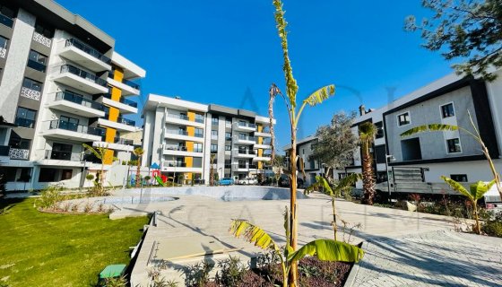 GUVENLIK-ACIK/KAPALI HAVUZ-OTOPARK-HAMAM-SAUNA-YERDEN ISITMA-YENİ-LÜX-FIRSAT DAİRELER